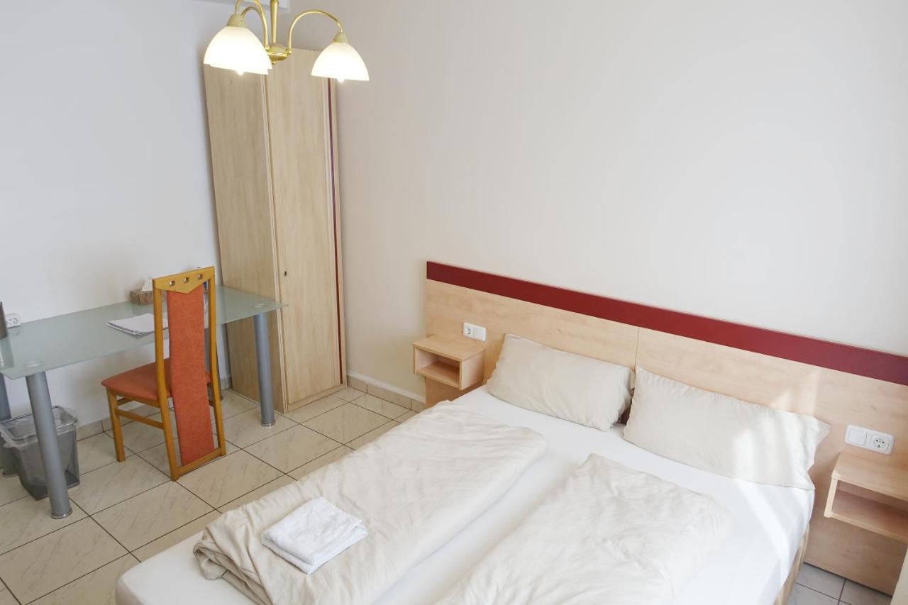 Ein In Wohngemeinschaft Netflix, Internet, Kuche, Premium Kabelfernsehen, Queen-size-bett 160cm Alloggio in famiglia Berlino